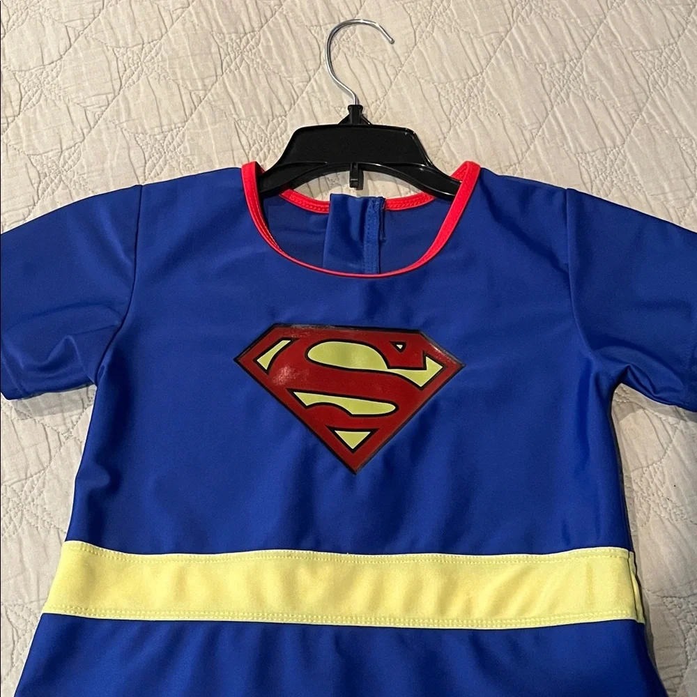 “Super Girl” Kid’s Halloween costume- Size 4/5